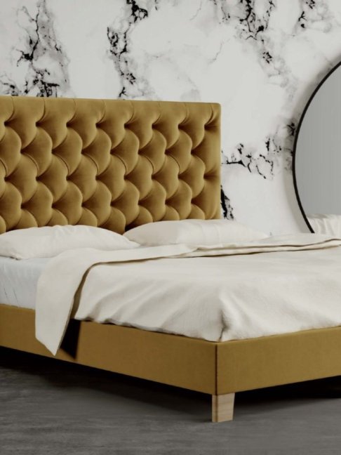 CHESTERFIELD BOXSPRING UP MAXI